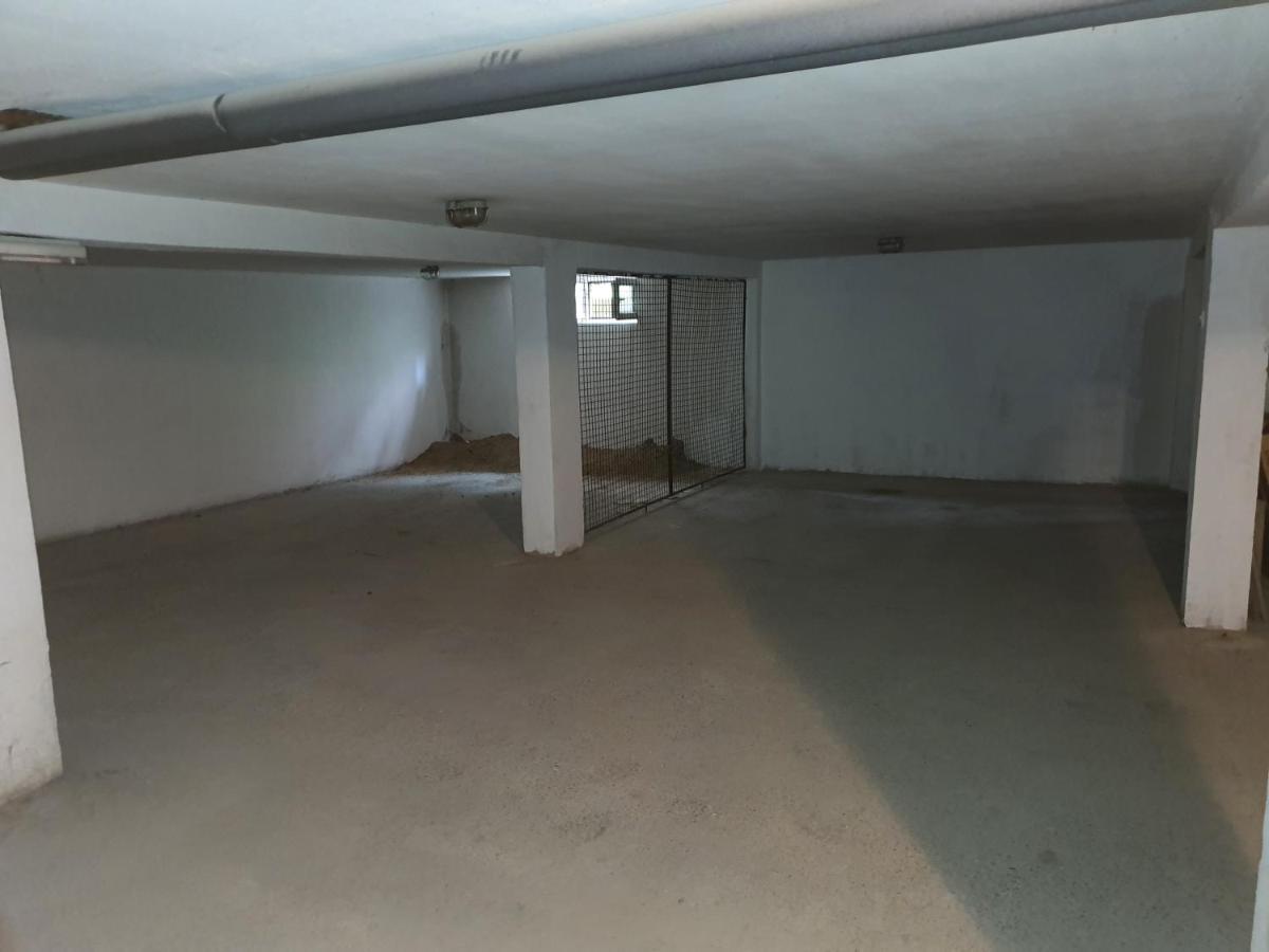 Apartman Lan - Free Parking Vranje Eksteriør bilde